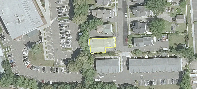 Danbury Contractor's Garage for Lease