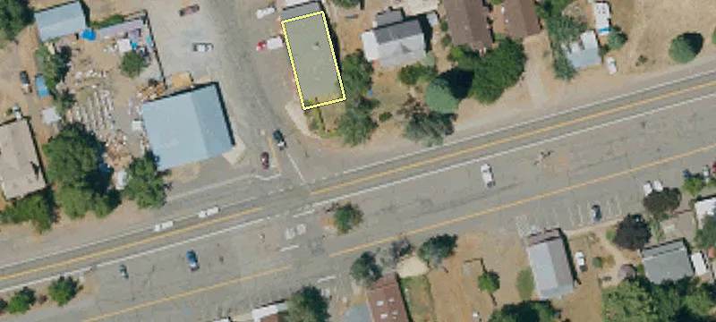Planned Shopping Center Retail Space