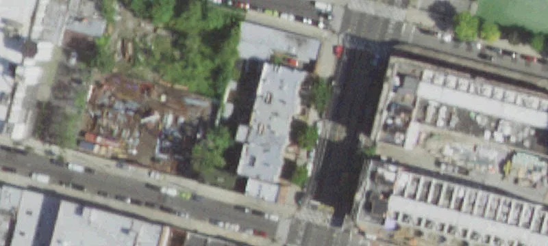Prime Corner Property in LIC