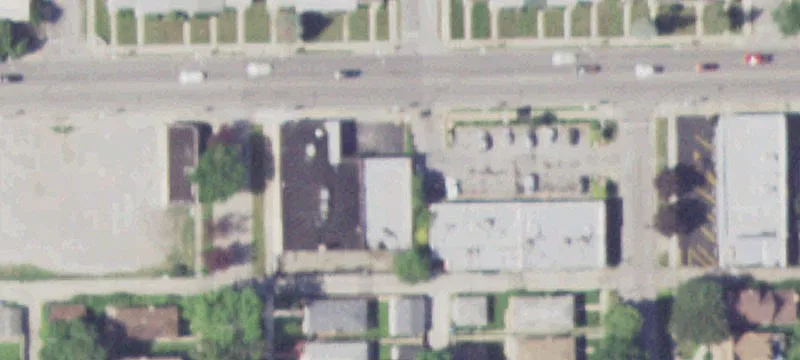 Retail Building with Parking