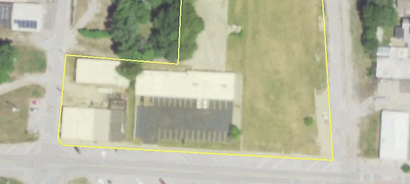 Retail Space Near Future Market