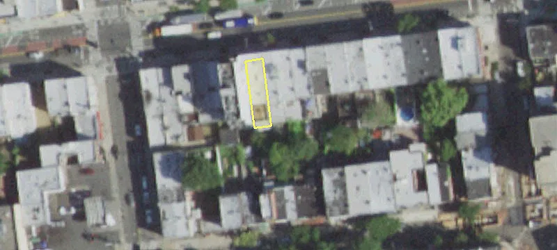 Storefront with Private Yard
