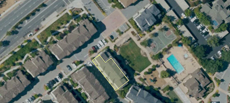 Retail Space Near Highway 101