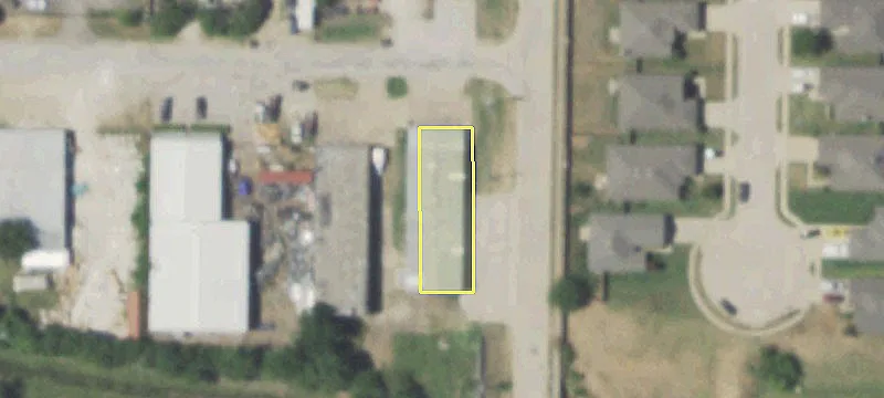 4,000 SF Warehouse For Sale