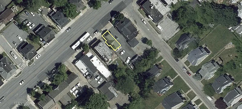 Mixed-Use Building with Income Potential