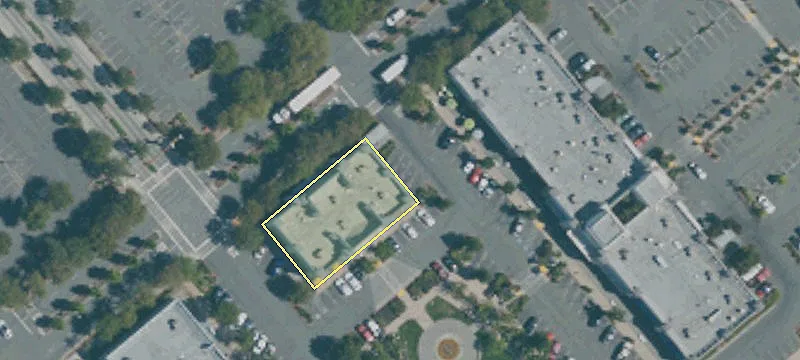 Retail Space in Shopping Center