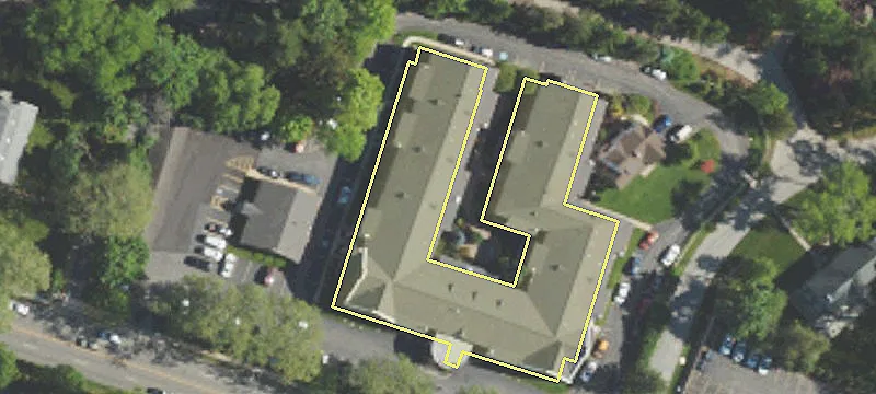 Premier Retail Space in Wayne