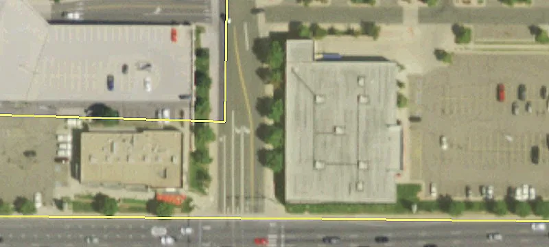 Retail Space in Englewood Center