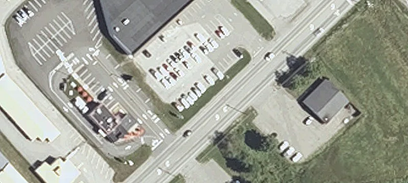 High-Exposure Retail/Office Space Available