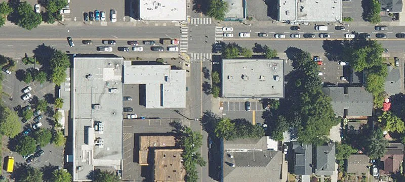 Retail Space in Sellwood Location