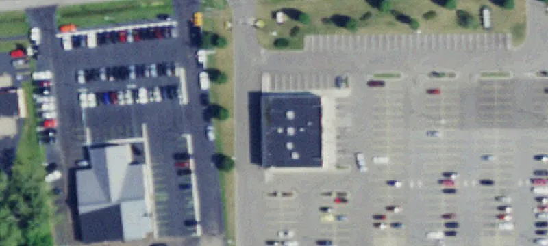 Retail Space in Vineyard Plaza