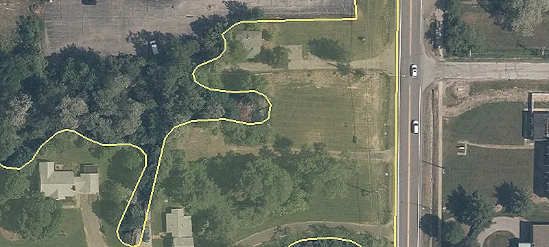 Commercial Land with High Visibility