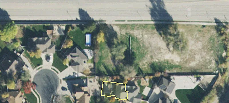 Retail/Office Space Near Highschool