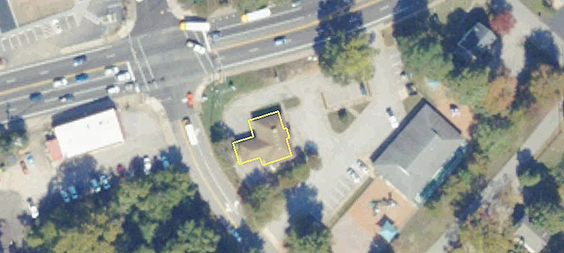 Retail Building on Major Connector