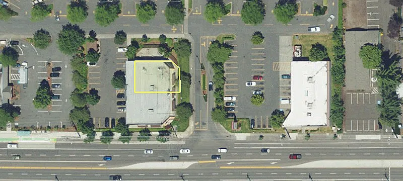 Retail Space at Division Crossing
