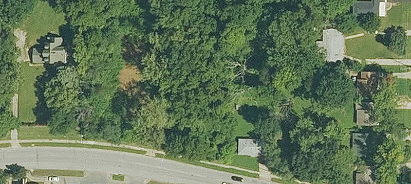 Former Auto Parts Building ForSale