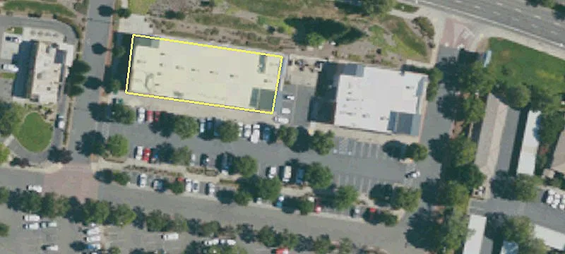 Retail Space Near Highway 99