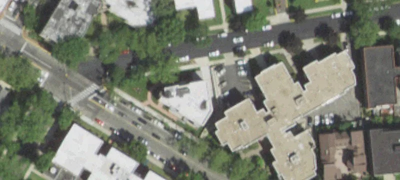 Prime Retail Space in Plaza