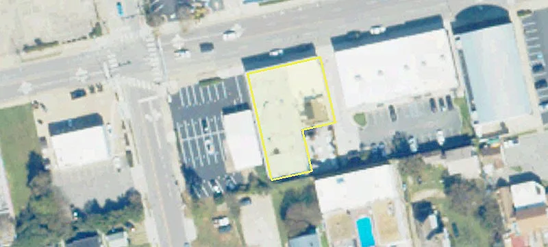 Vibrant Vibe District Retail Space