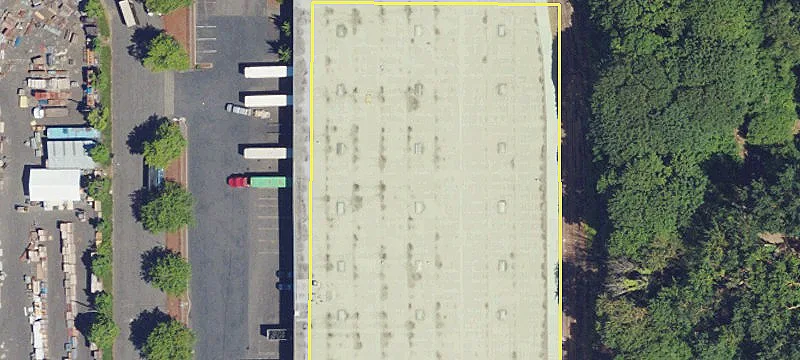 Portland Warehouse with Fenced Security