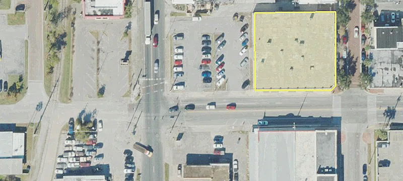 High-Exposure Retail Location on SR 44