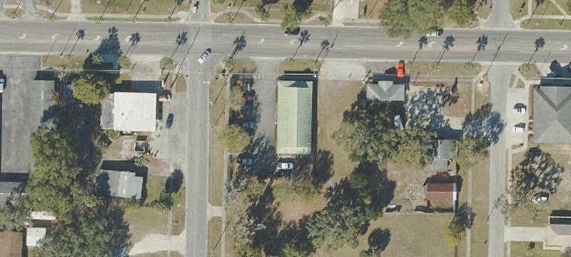 Assemblage in Downtown Tavares, Florida