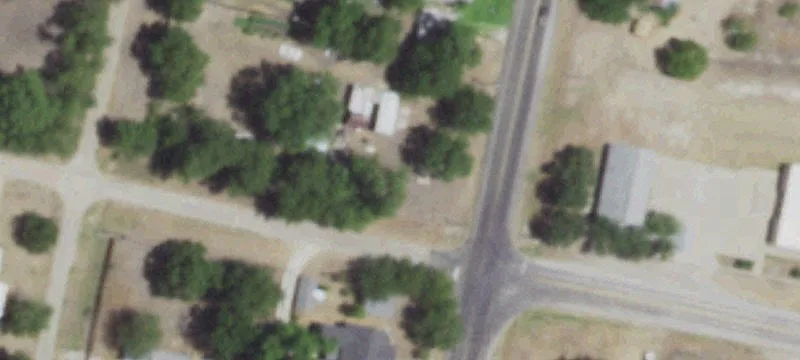 Newer Retail Building For Sale
