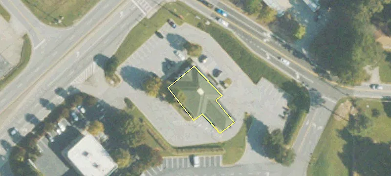 Retail Property on Highway 5