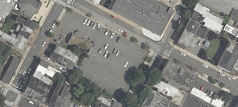 Downtown Wilmington Garage with Parking