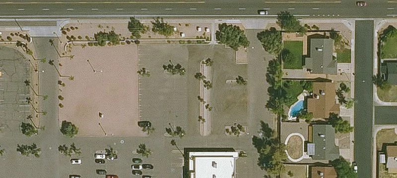 Mesa Land with Retail Spaces