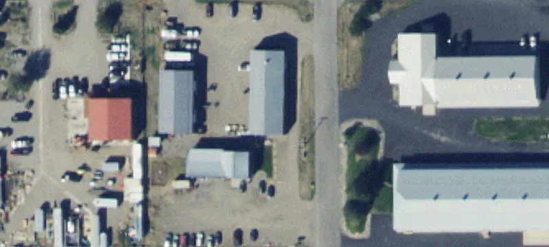 Functional Warehouse in Four Corners