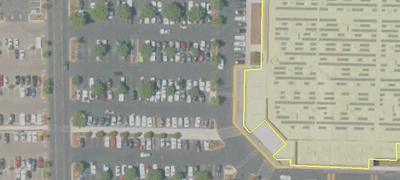 Retail Parcel Near High Traffic