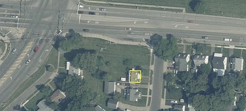 Land Adjacent to I-675