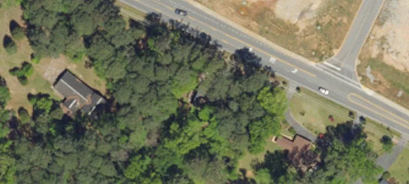Prime Land in Lexington Heart