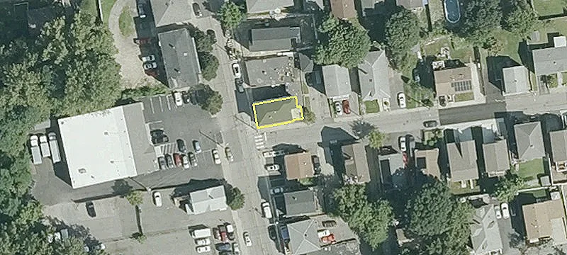 Mixed-Use Property with Storefront Potential