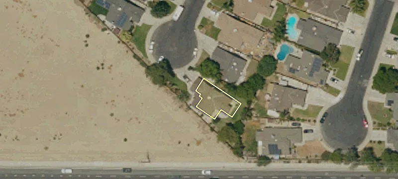 Retail Space in Growing Area