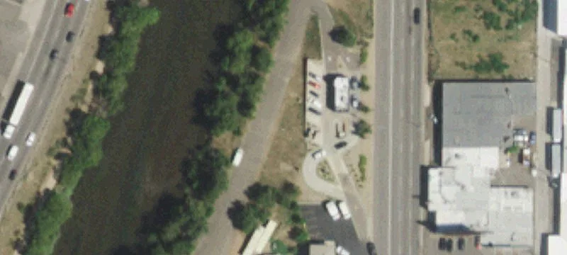 Former Starbucks Drive-Thru Available