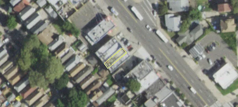 Prime Retail Space Near Kings