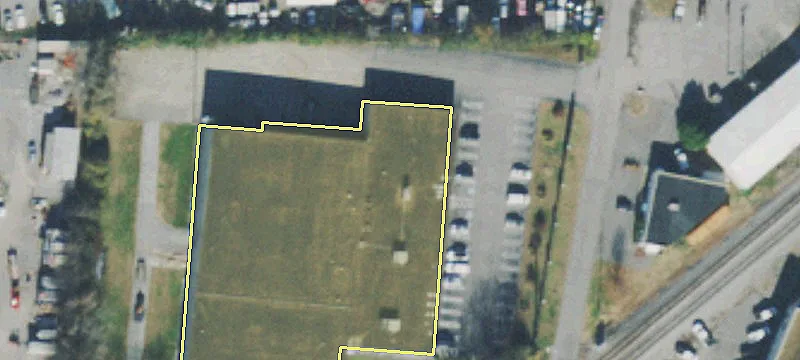 Renovated Warehouse with Expansion Potential