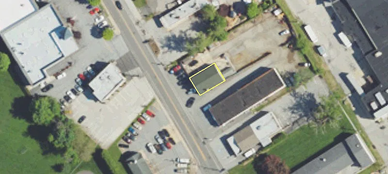 Office/Retail Building with On-Site Parking
