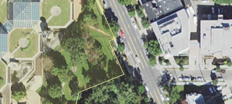Retail Space Near UDC Metro