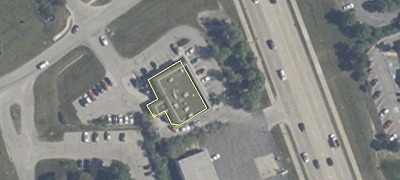 Retail Space in West Carmel