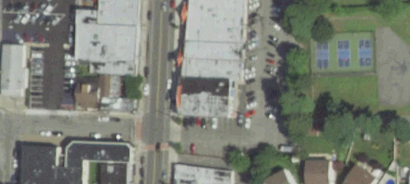 Retail Building in Jericho, NY