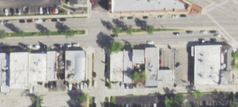 Retail Space in Park Ridge