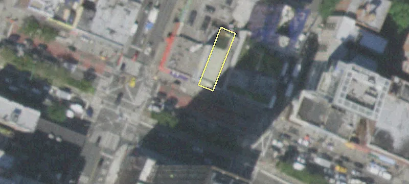 Retail Space with High Visibility