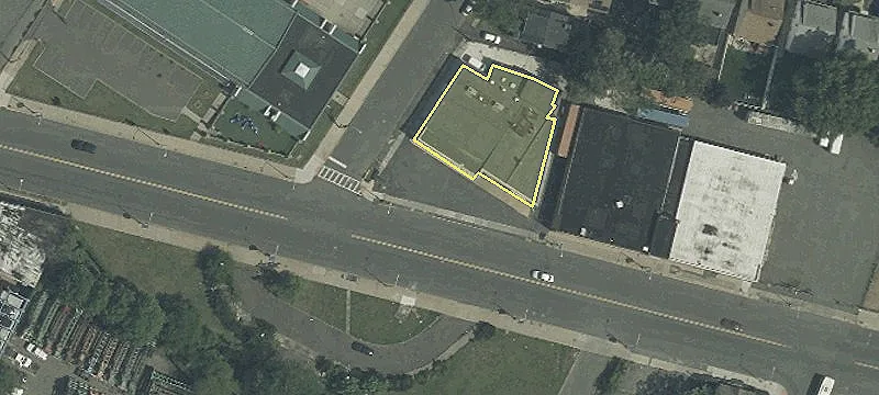 Retail Space in Irvington, NJ