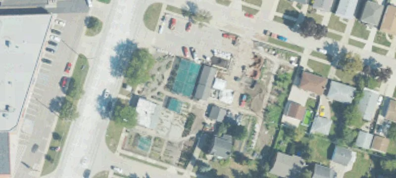 Retail Development with Drive-Thru Potential