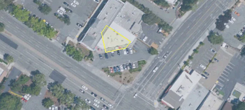 Fully Leased Retail Center