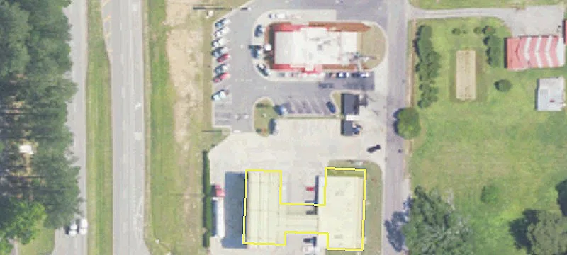 Retail Space on Highway 31
