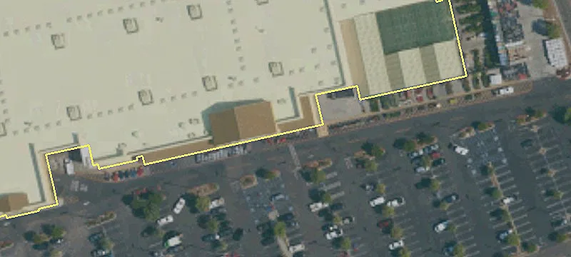 Escondido Retail End Cap Space
